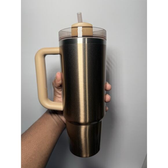 Stanley X Starbucks APAC CHAMPAGNE GOLD SHIMMER 30oz Quencher BNWT | US SELLER - Picture 5 of 8